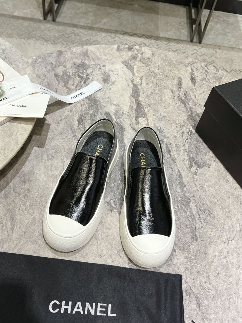 Chanel Low Shoes